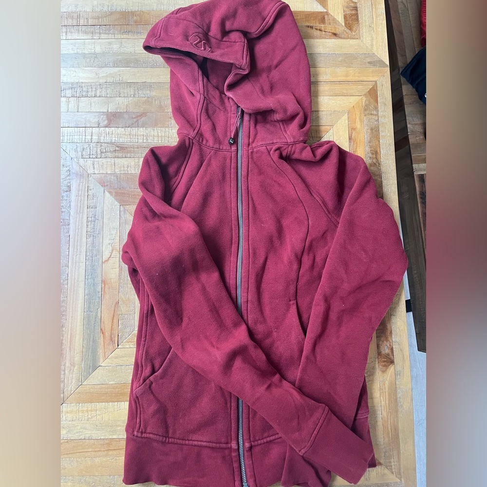 Lululemon Scuba Hoodie - Burgandy